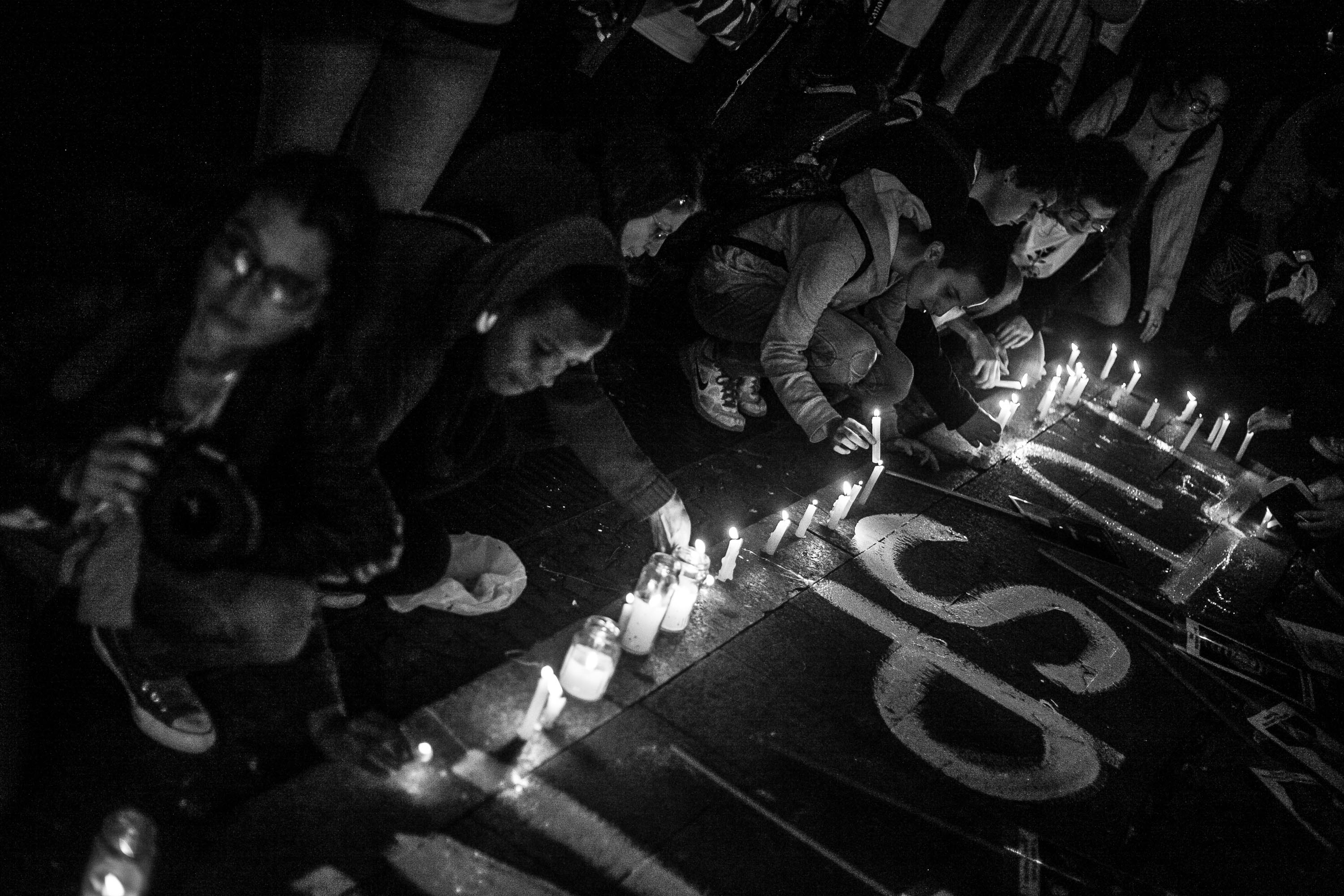 Movimentos sociais promovem ato em memória para relembrar, vinte e quatro anos depois, o massacre do Carandiru (Foto: Sérgio Silva)