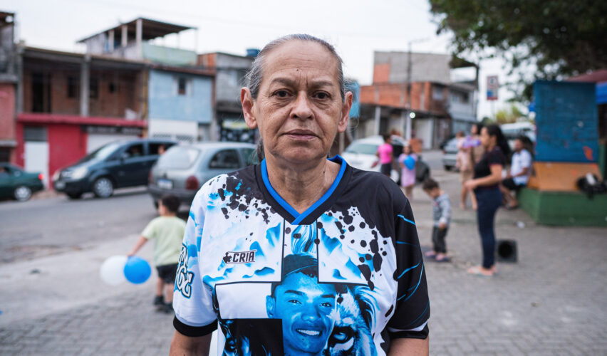Maria das Dores, 62, avó de Jorge no protesto.