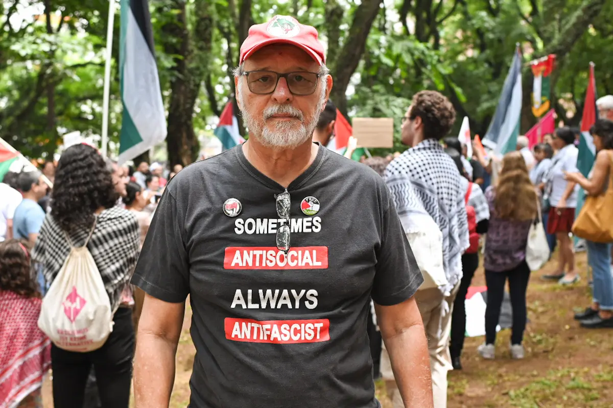 Carlos Eduardo, jornalista e membro da Comissão de Justiça e Paz de SP foi à manifestação em solidariedade à Palestina.